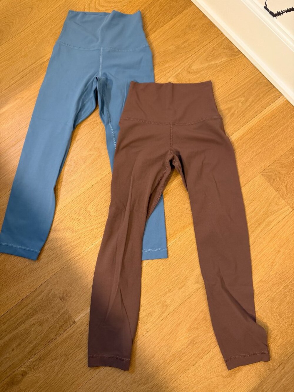 NWOT, Lululemon Align, 21", 2 pr